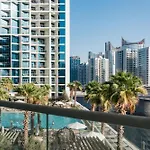 Luxury Smart Studio With Canal View Business Bay