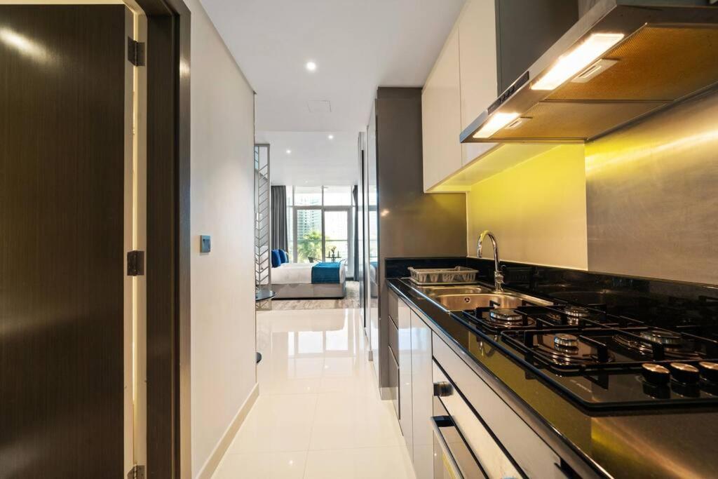 Apartment Luxury Smart Studio With Canal View Business Bay